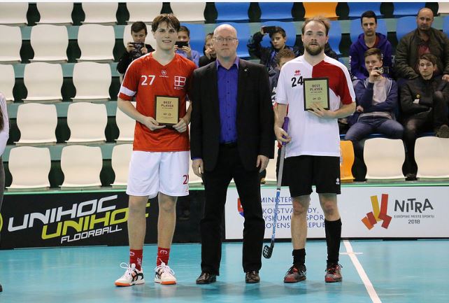 blog floorball glass2