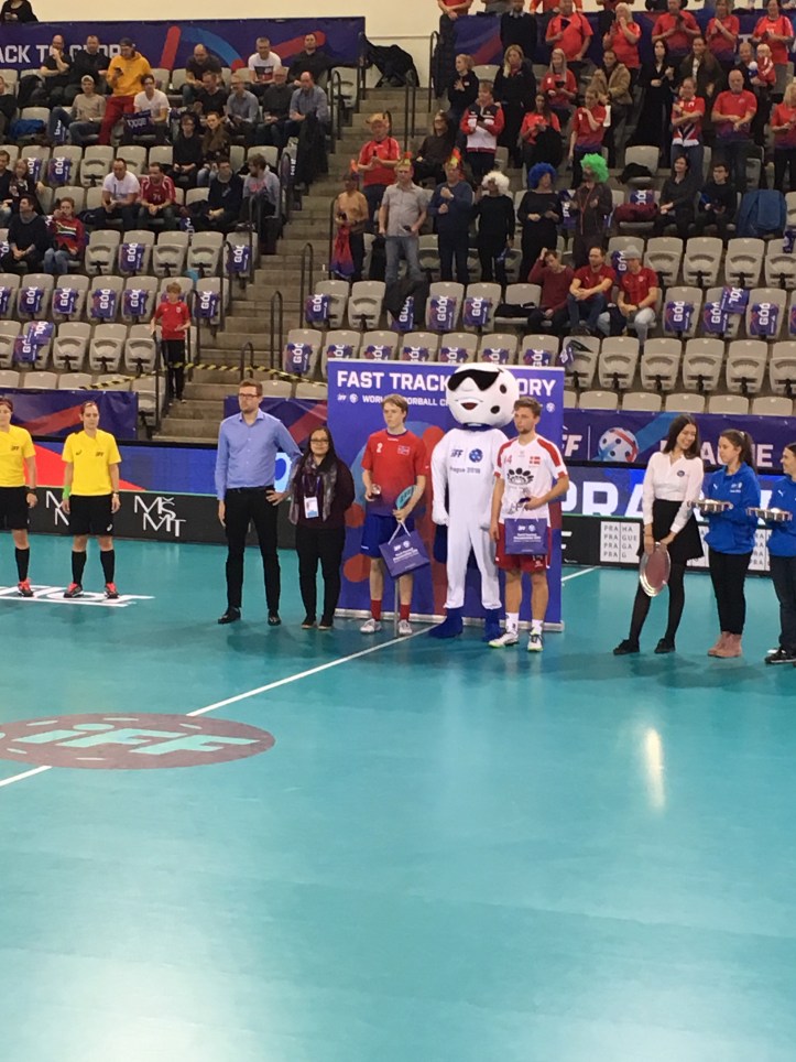 mom carsten provstgaard lukas eldholm